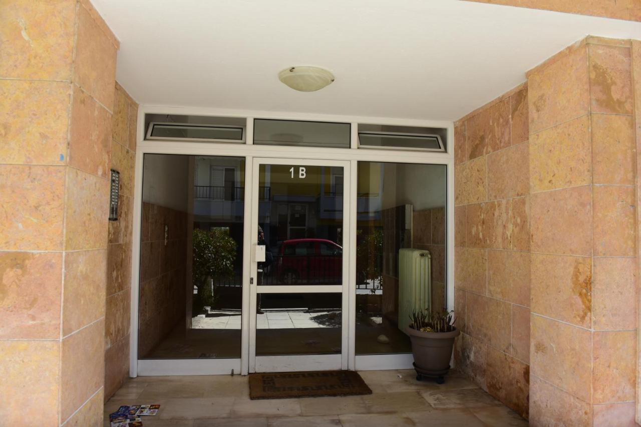 Urban Kalamitsa Beach Appartment Kavala Exterior foto
